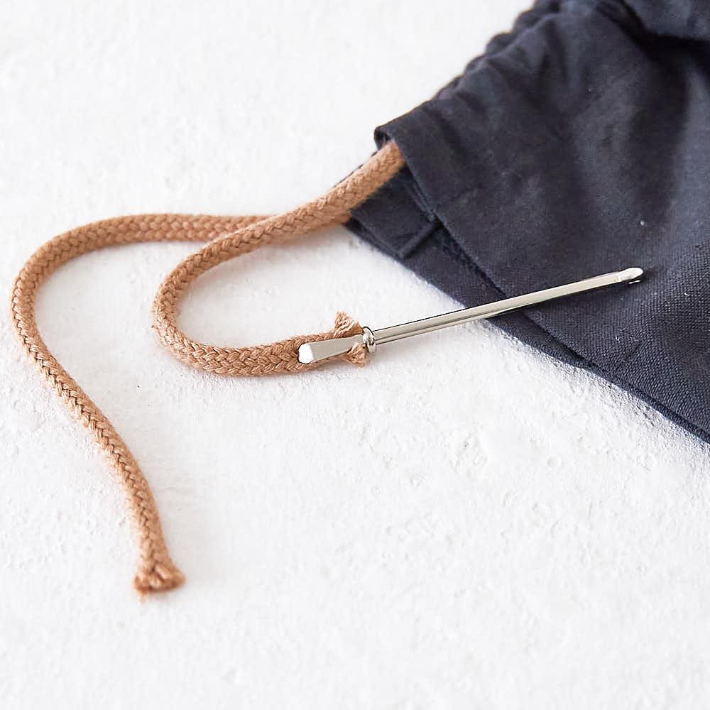 ひも通し はさみ式 玉付き 2本セット