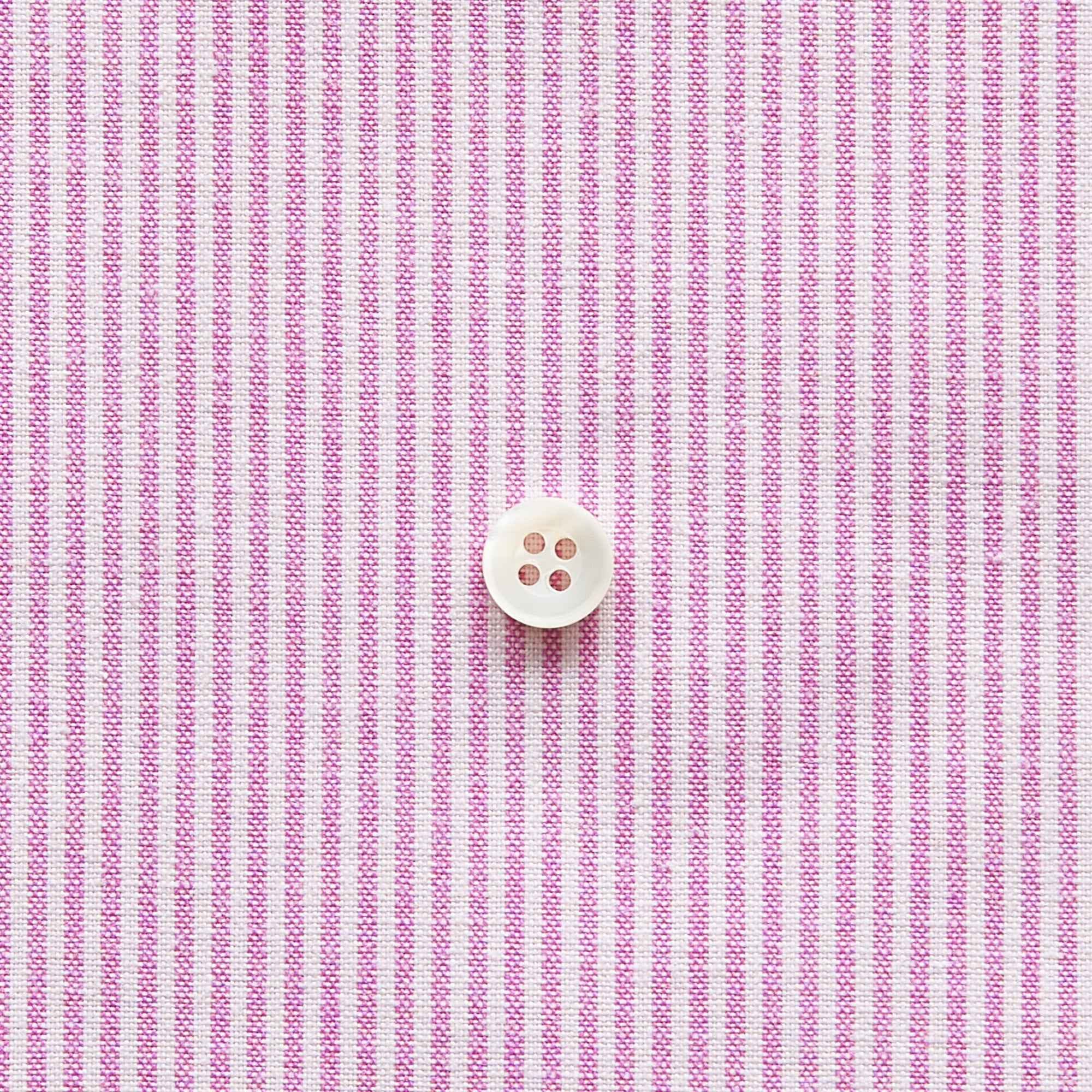 綿ポリ交織ダンガリー1.5mmストライプ#121 ラズベリー