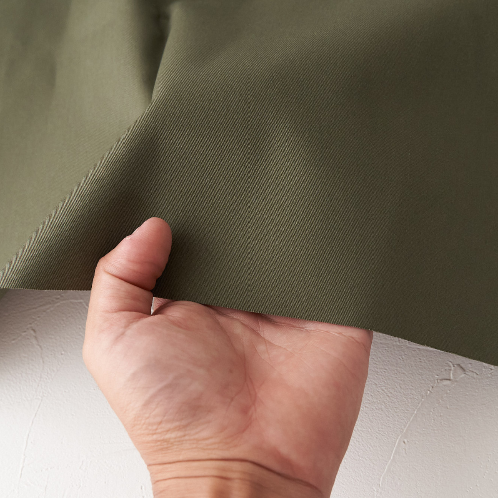 綿ポリ混紡22sツイル#61カーキ