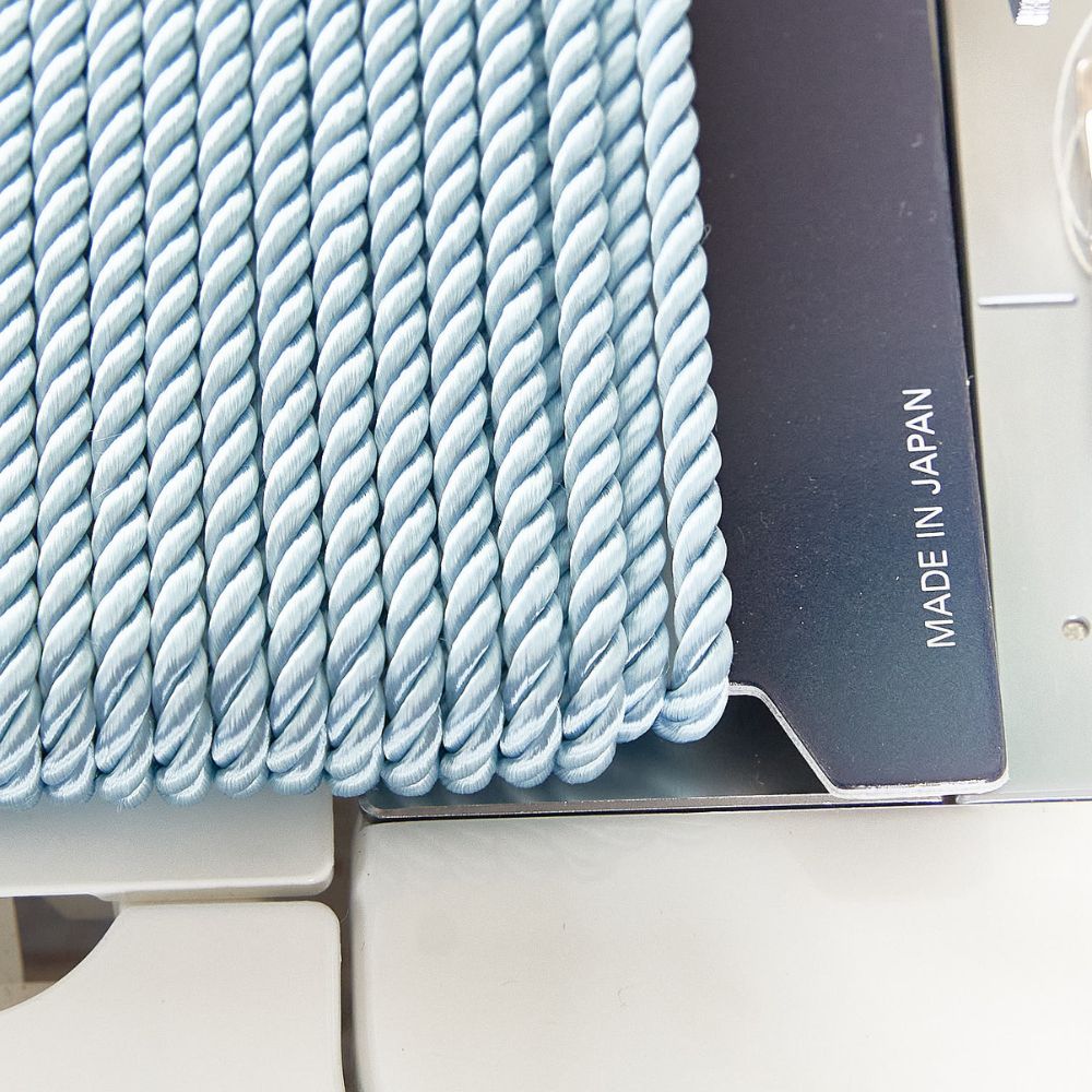 きらめくツイストコード4mm