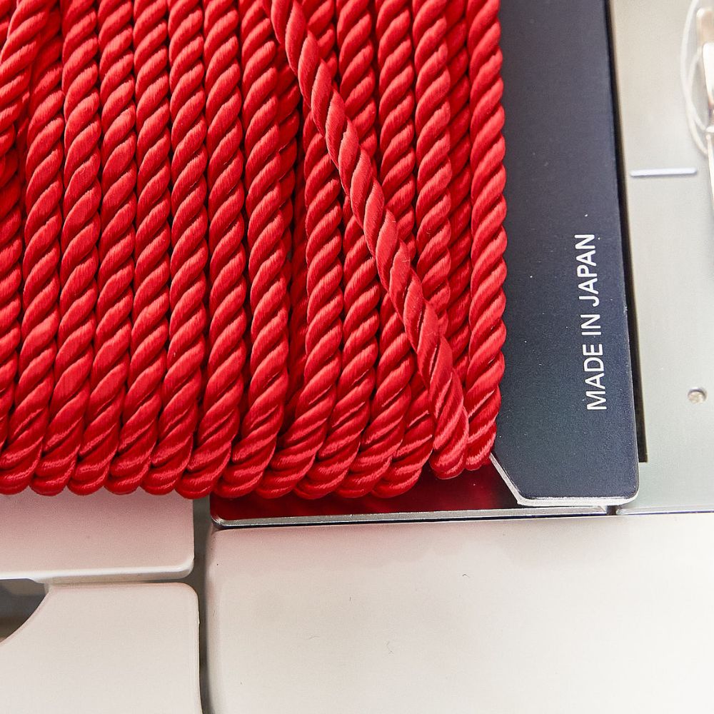 きらめくツイストコード4mm