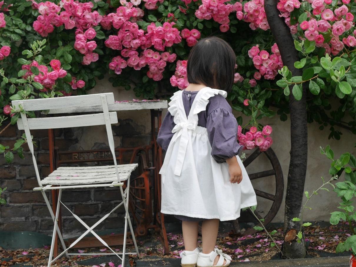 女の子に人気！バックリボンフリルエプロンの作り方【90-150サイズ