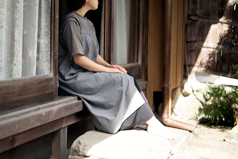 バッククロス　スリットタックエプロン型紙の1stサンプル(未発売)