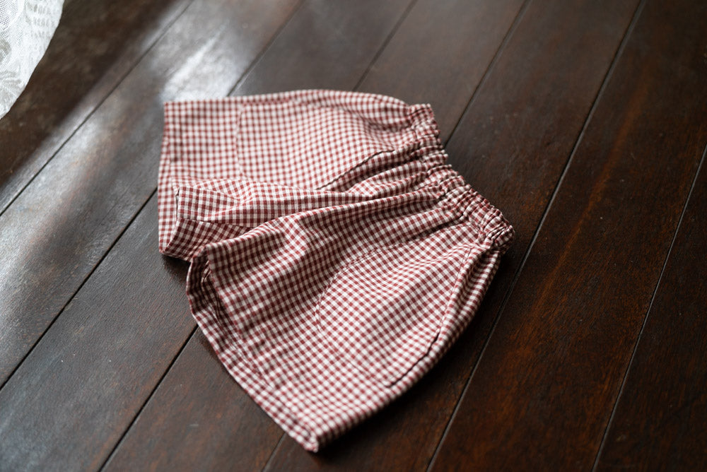 男の子にも女の子にも似合う服から、まあるいポケットのショートパンツ