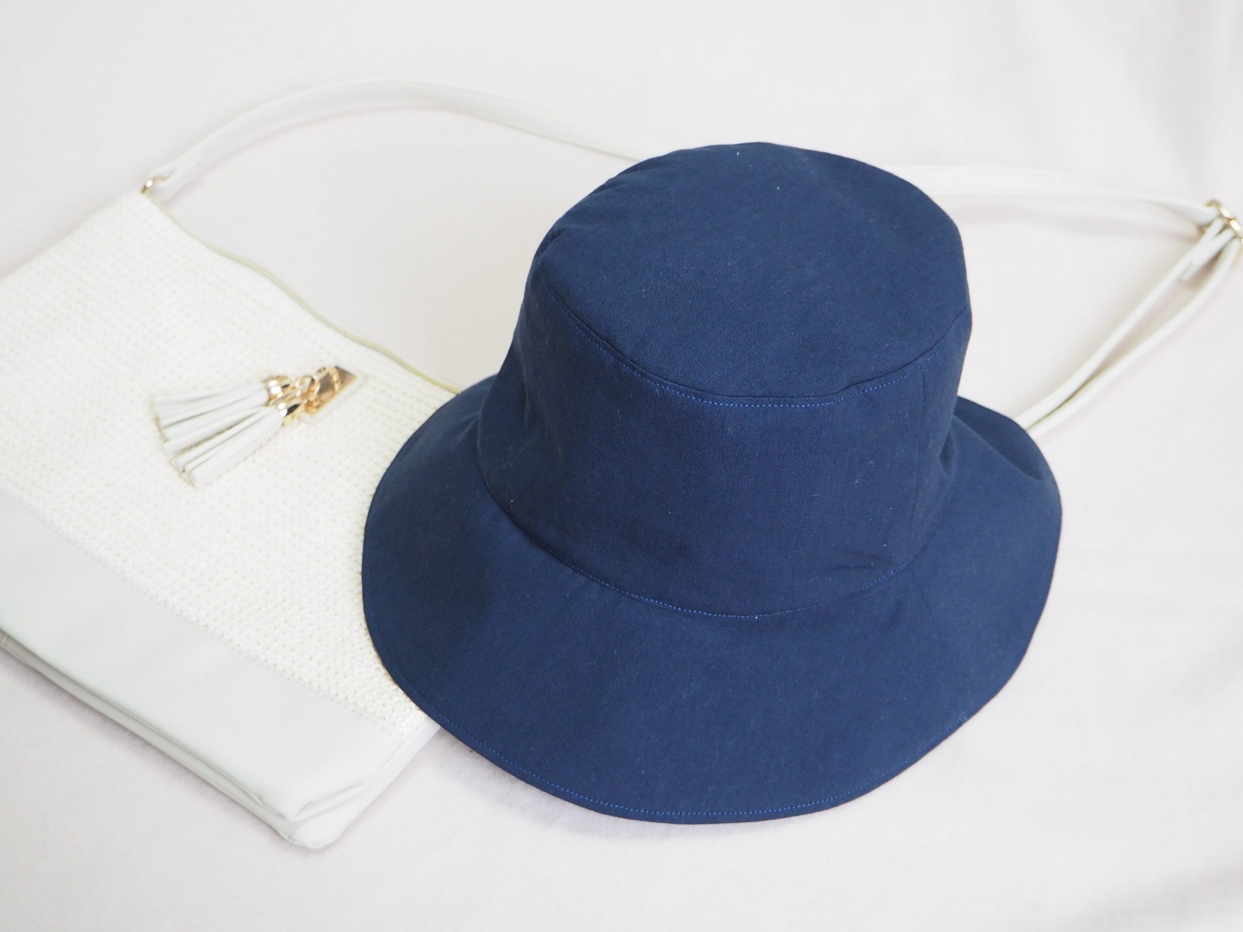 簡単シンプル。日焼け対策に！大人用のバケットハットの作り方-完成写真｜ハンドメイド初心者のための洋裁メディア縫いナビ｜丸石織物