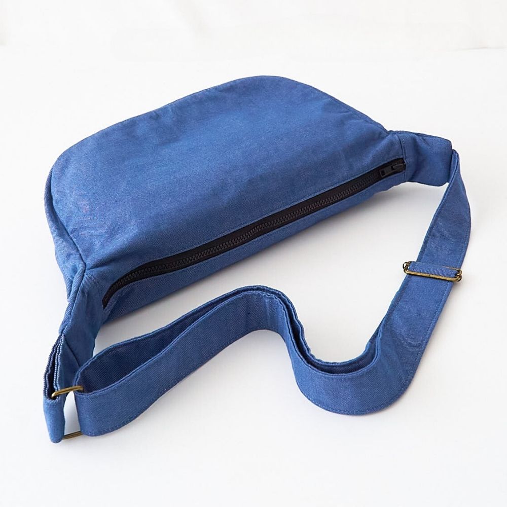 10-008ハーフムーンショルダーバッグ型紙