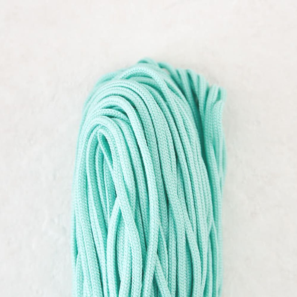 アクリルひも 3mm  5mカット済