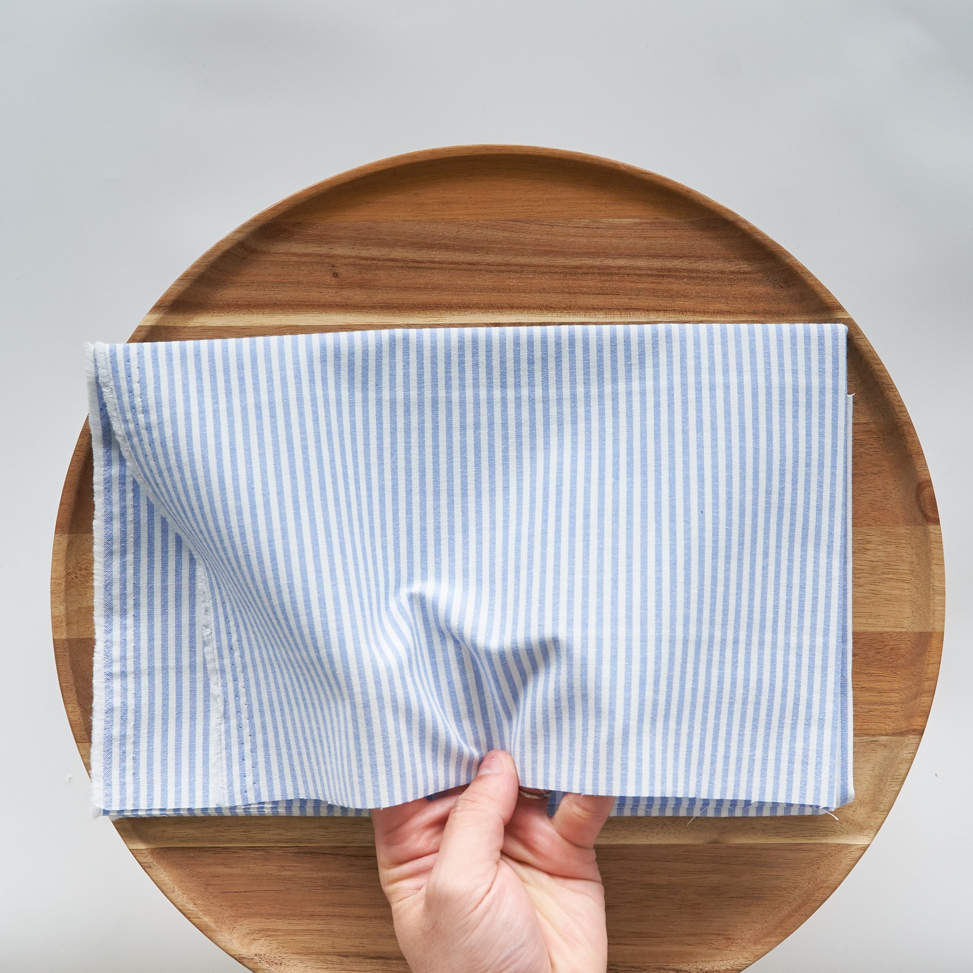 綿ポリ交織ダンガリー3mmストライプ#106 マリンブルー