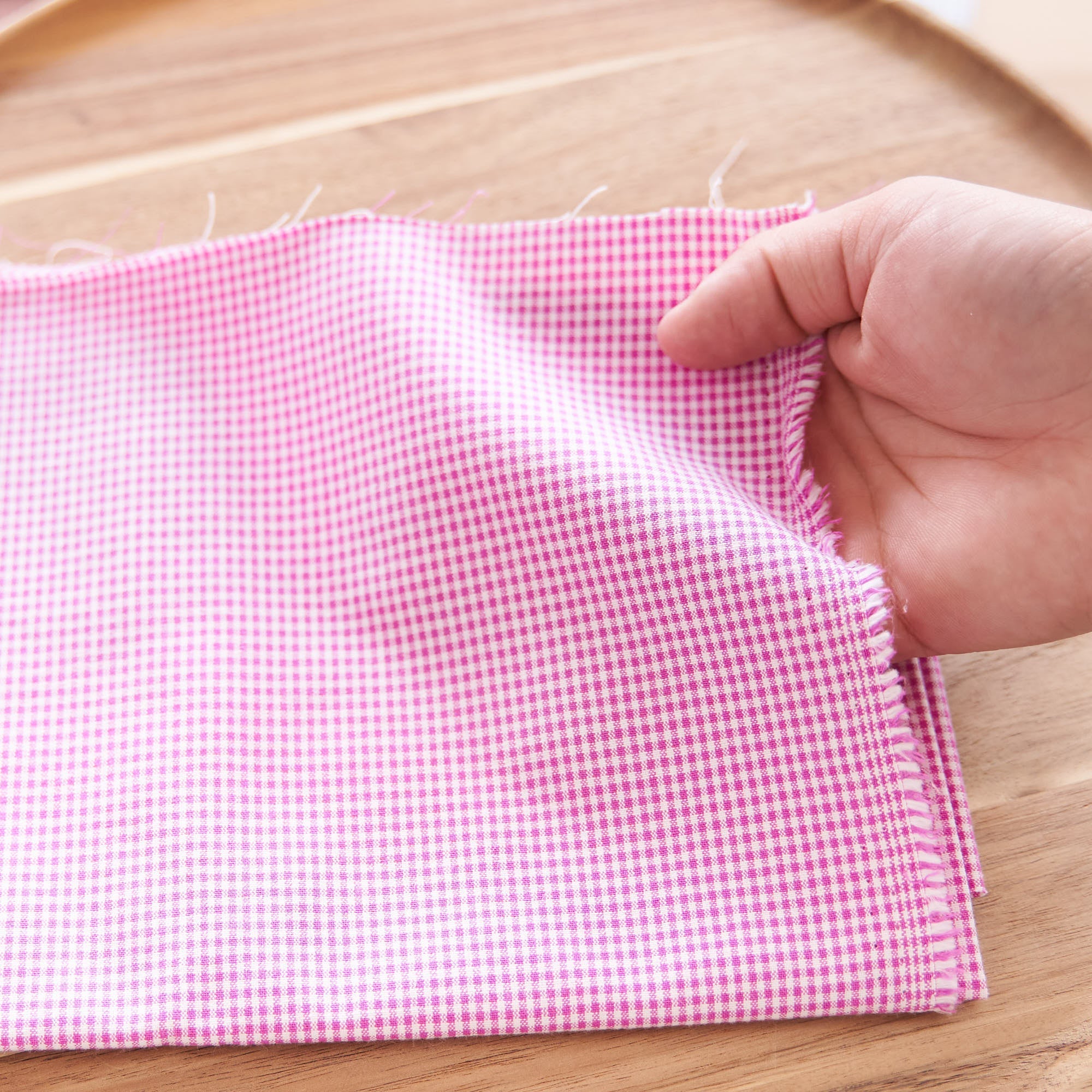 綿ポリ交織ダンガリー1.5mmギンガム#121 ラズベリー