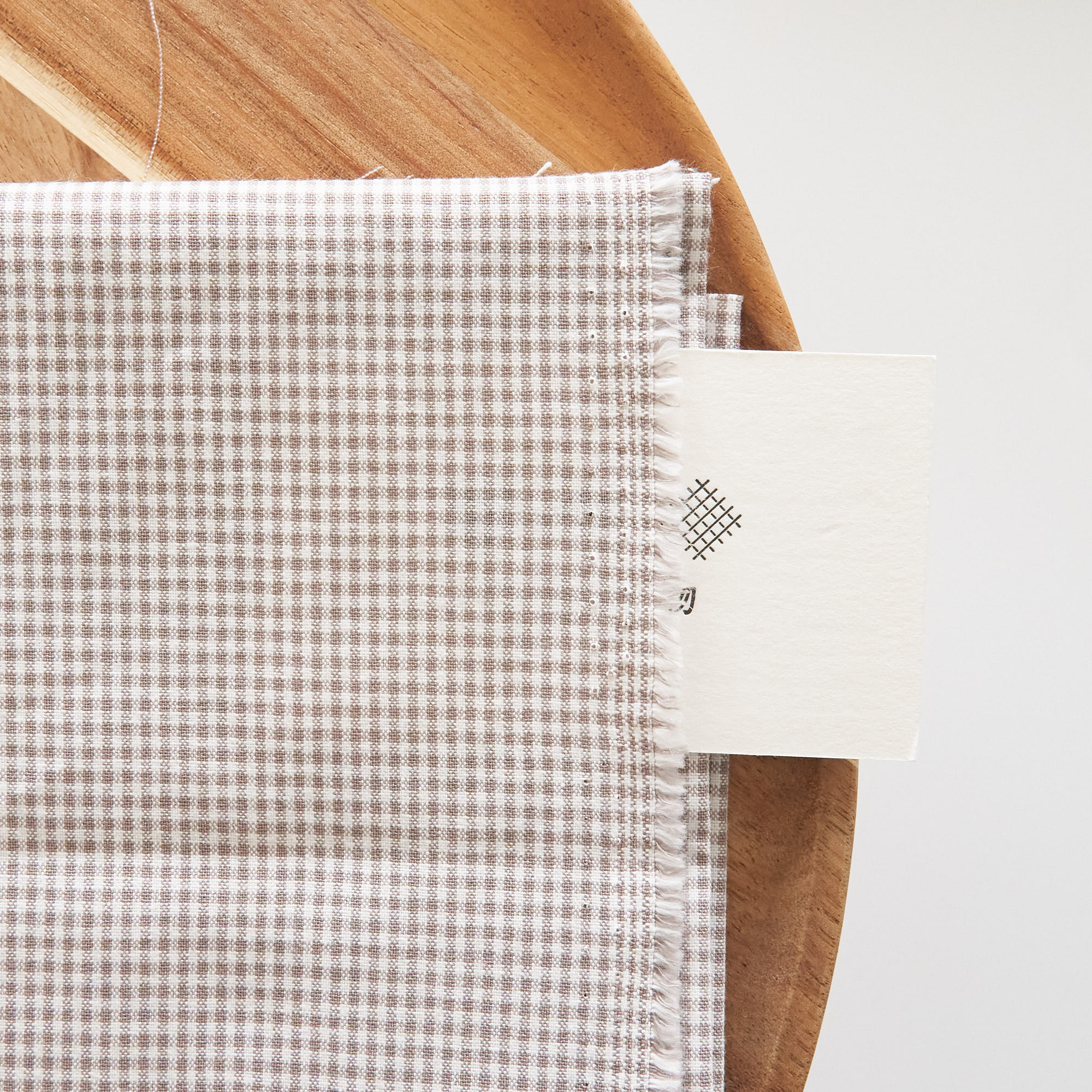 綿ポリ交織ダンガリー1.5mmギンガム#213 グレージュ