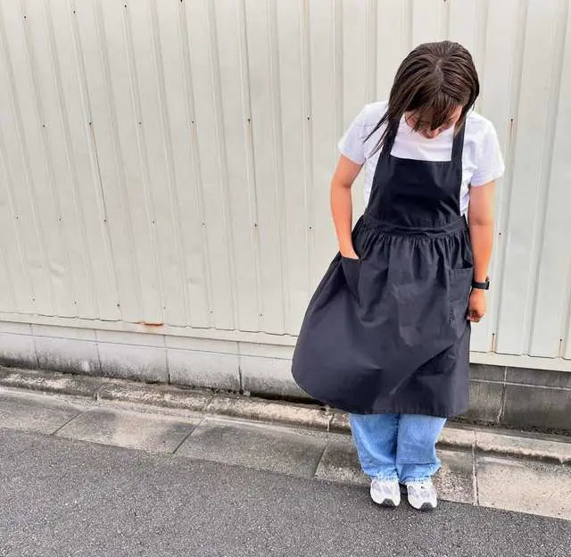 エプロンの作品例 親子お揃いギャザーエプロンの型紙 80~160/S M Lの12サイズ