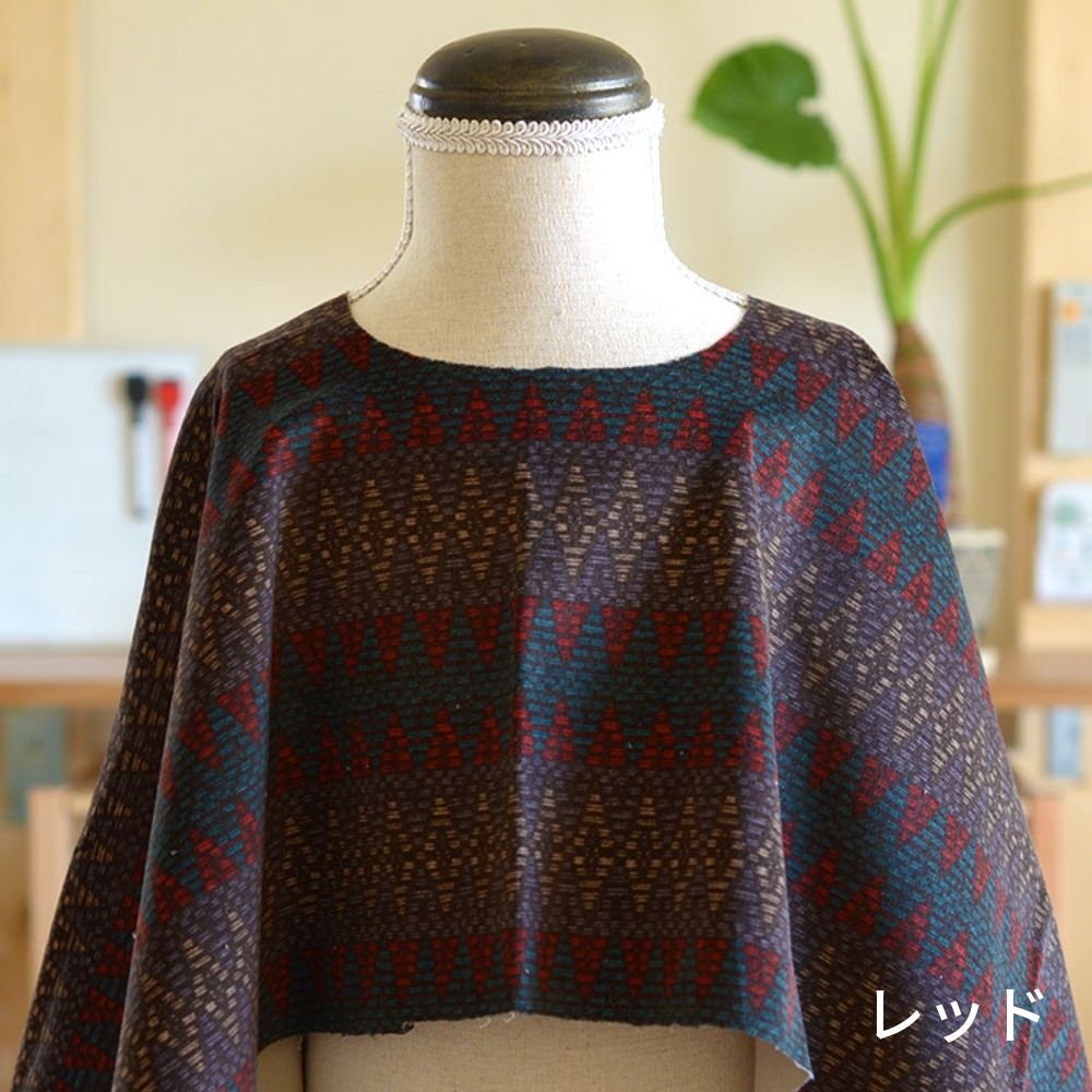 ストレッチコーデュロイ ネイティブ柄
